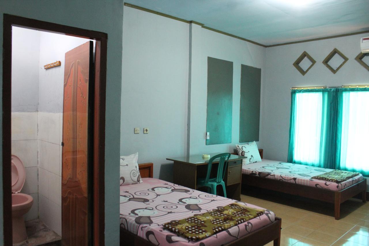 Penginapan Artha Praya Extérieur photo