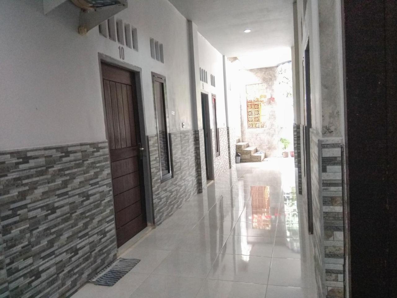 Penginapan Artha Praya Extérieur photo